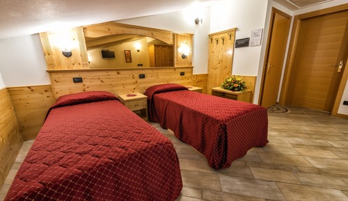 Standard Triple Room, Mountain View