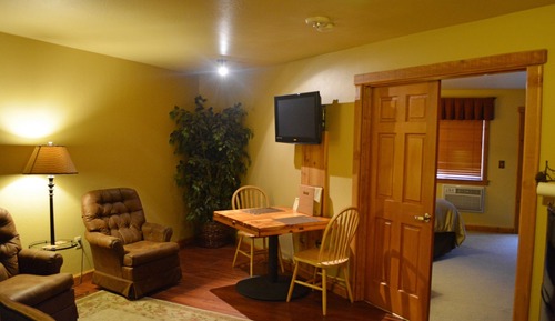 Executive Suite, 1 King Bed with Sofa bed, Jetted Tub, Valley View