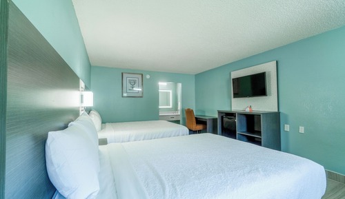 Room, 2 Queen Beds, Non Smoking