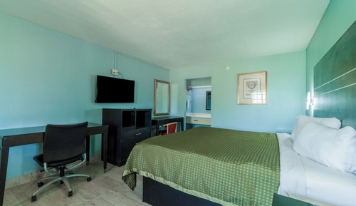 Room, 1 King Bed, Non Smoking