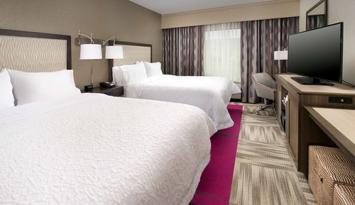 Room, 2 Queen Beds, Accessible, Bathtub (Mobility/Hearing)