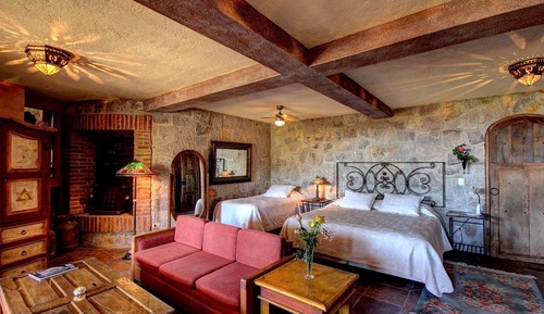Standard Room, 1 Queen Bed