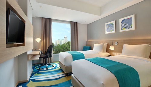 Standard Room, 2 Twin Beds (with Free Breakfast)