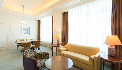 [Park Side] Royal Suite (1 King Bed), Non Smoking (69 sqm)
