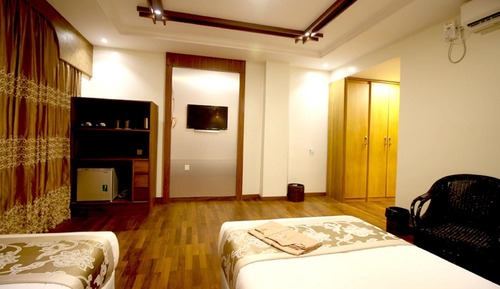 Deluxe Double or Twin Room