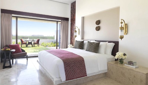 One Bedroom Lagoon View Villa