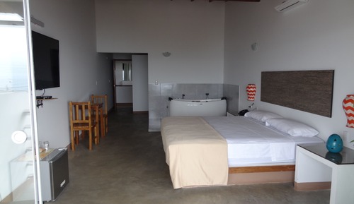 Double Room, Jetted Tub