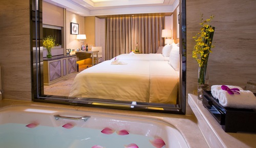 Deluxe Room, City View