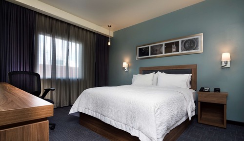 Room, 1 Queen Bed, Non Smoking, Refrigerator