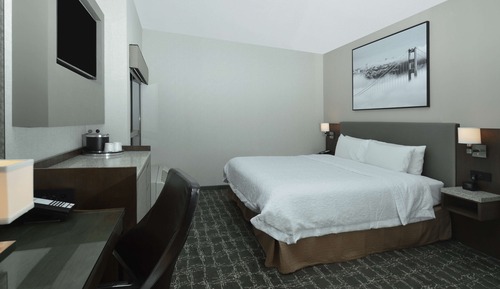 Room, 1 King Bed, Accessible, Non Smoking