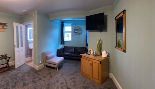 Standard Suite, Ensuite