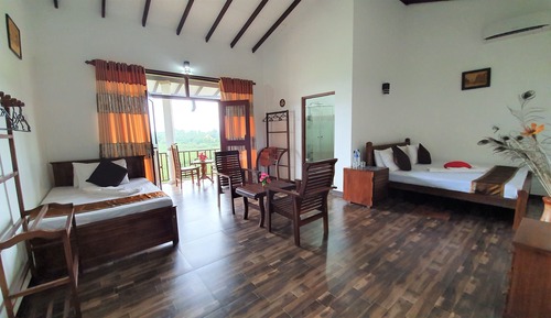 Comfort Triple Room, Garden View