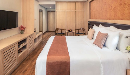 Deluxe Room, 1 King Bed