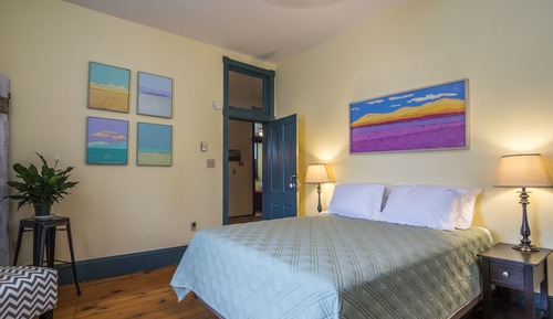 Standard Room, 1 Queen Bed, Non Smoking (Old Main)