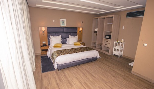 Junior Suite