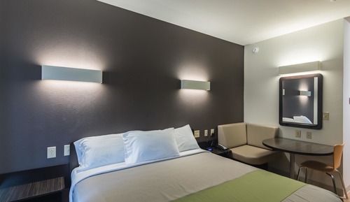 Standard Room, 1 Queen Bed, Accessible, Non Smoking