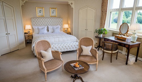 Master Suite (Neville)