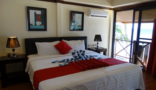 Honeymoon Suite