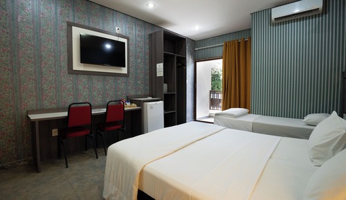 Executive Suite