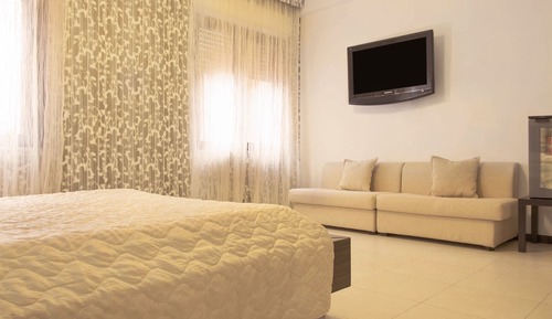 Double Room Single Use