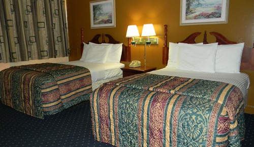 Standard Room, 2 Double Beds, Non Smoking