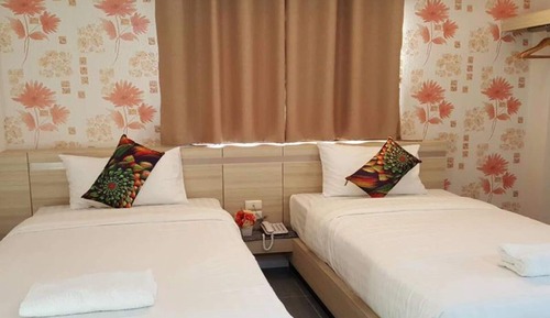 Standard Twin Room