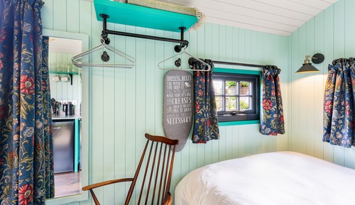 Studio, Ensuite, Garden View (The Shepherd's Hut )