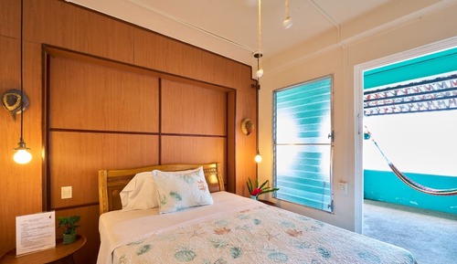 Basic Double Room, Bay View (Casa Rayo)