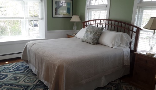 Standard Room, 1 King Bed