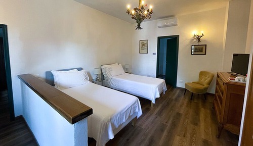 Suite, 2 Bedrooms