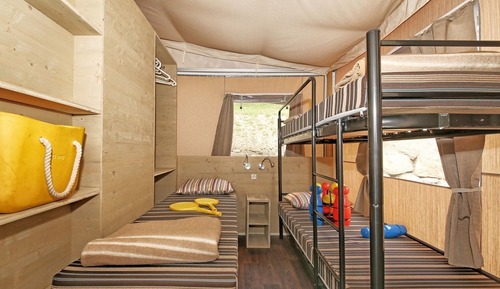 Deluxe Tent