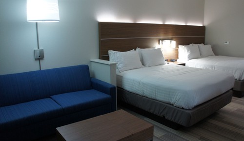Suite, 2 Queen Beds
