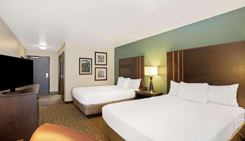 Room, 2 Queen Beds, Non Smoking