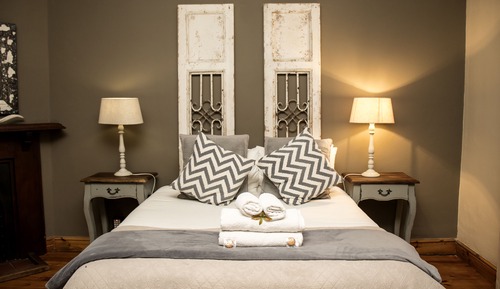 Sir Keiser Queen Rooms