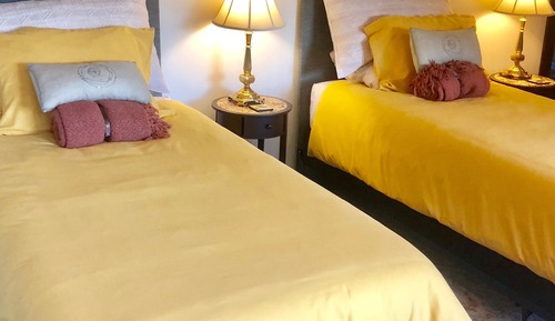 Deluxe Room, Balcony