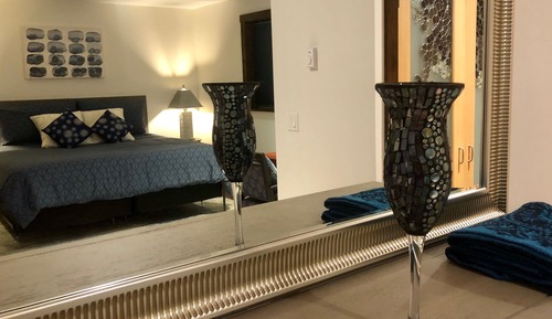 Premium Room, 1 King Bed