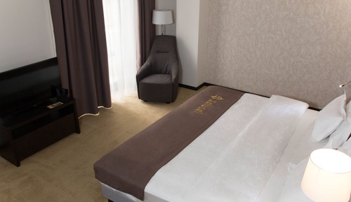 Junior Double or Twin Room