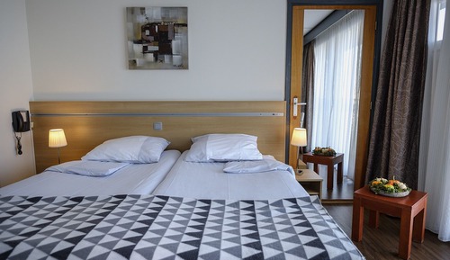 Single Room, Non Smoking, Canal View