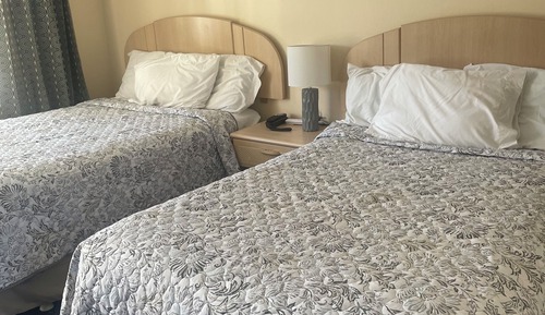 Double Room, 2 Double Beds