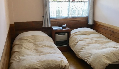 Twin Room, Shared Bathroom