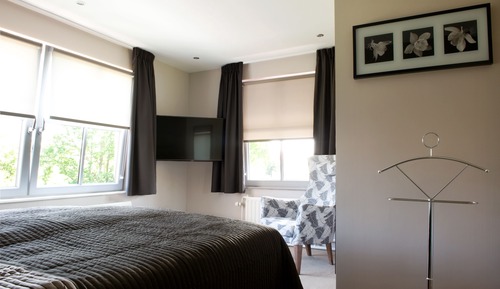 Deluxe Double Room, Bathtub