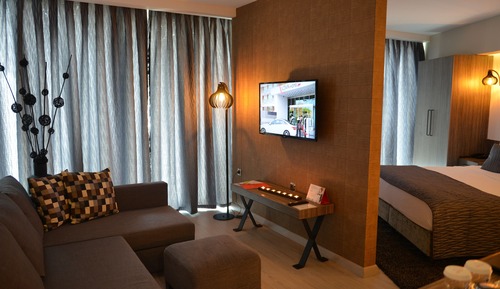 Junior Room