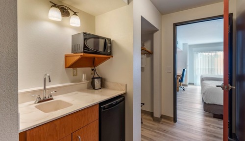 Suite, Multiple Beds, Non Smoking (Efficiency)