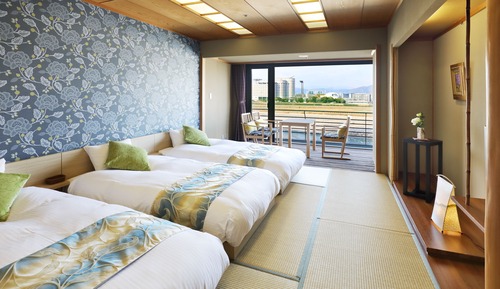 Traditional Triple Room, 3 Twin Beds, River View (Japanese Style) with Hida Beef Kaiseki Dinner
