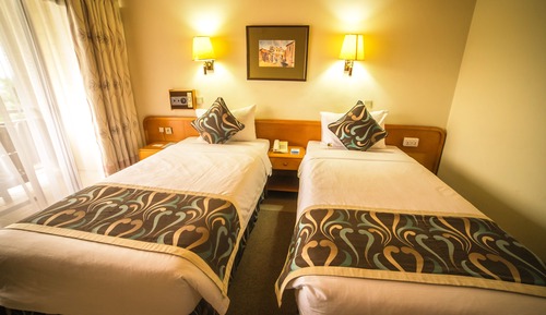 Standard Twin Room