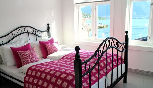 Double Room, Shared Bathroom