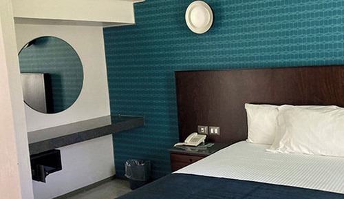 Suite, 1 King Bed