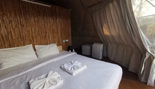 Deluxe Tent