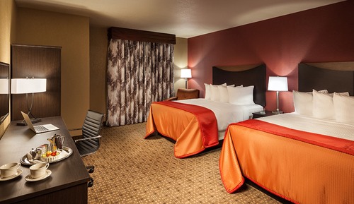 Double Queen Room 