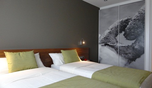 Triple Room, Mountain View